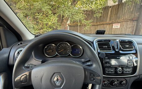 Renault Logan II, 2014 год, 610 000 рублей, 7 фотография