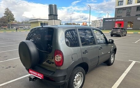 Chevrolet Niva I рестайлинг, 2013 год, 535 000 рублей, 5 фотография