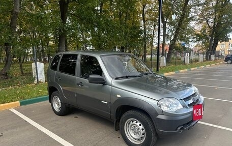 Chevrolet Niva I рестайлинг, 2013 год, 535 000 рублей, 7 фотография