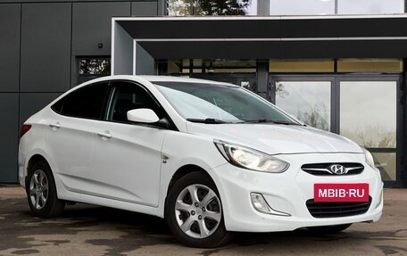 Hyundai Solaris II рестайлинг, 2013 год, 600 000 рублей, 4 фотография