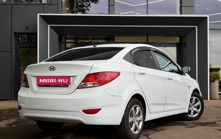 Hyundai Solaris II рестайлинг, 2013 год, 600 000 рублей, 6 фотография