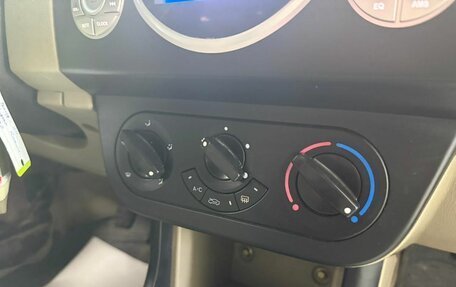 Lifan Smily I (330) рестайлинг, 2012 год, 250 000 рублей, 7 фотография