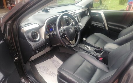 Toyota RAV4, 2014 год, 1 950 000 рублей, 12 фотография