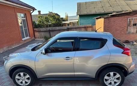 Nissan Juke II, 2011 год, 920 000 рублей, 2 фотография