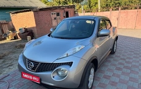 Nissan Juke II, 2011 год, 920 000 рублей, 1 фотография