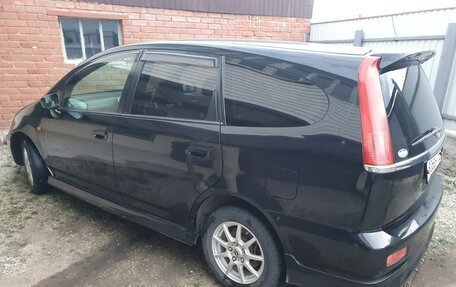 Honda Stream I рестайлинг, 2002 год, 525 000 рублей, 2 фотография