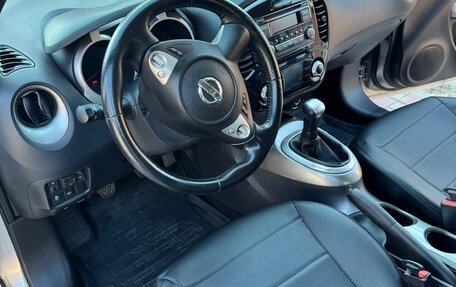Nissan Juke II, 2011 год, 920 000 рублей, 19 фотография