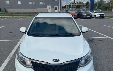 KIA Rio III рестайлинг, 2016 год, 1 000 000 рублей, 1 фотография