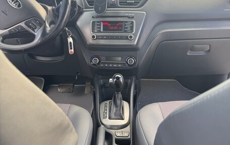 KIA Rio III рестайлинг, 2016 год, 1 000 000 рублей, 5 фотография