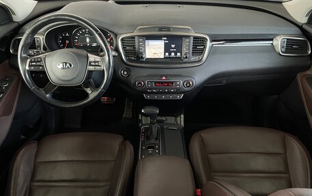 KIA Sorento III Prime рестайлинг, 2018 год, 3 100 000 рублей, 22 фотография