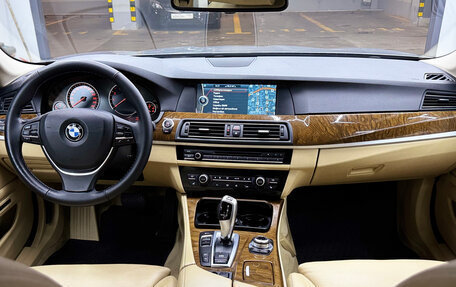 BMW 5 серия, 2012 год, 1 600 000 рублей, 21 фотография