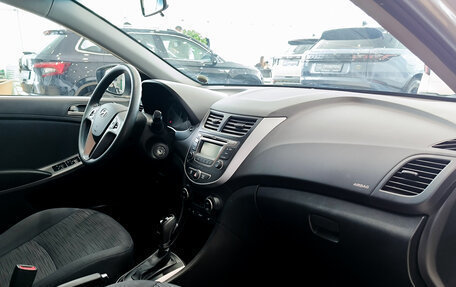 Hyundai Solaris II рестайлинг, 2016 год, 1 199 000 рублей, 13 фотография