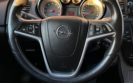 Opel Insignia II рестайлинг, 2010 год, 870 000 рублей, 14 фотография