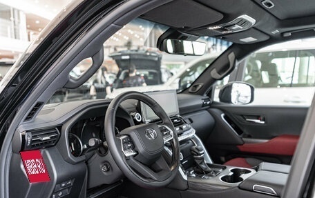 Toyota Land Cruiser, 2025 год, 14 336 000 рублей, 7 фотография