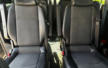 Mercedes-Benz Viano, 2011 год, 1 678 000 рублей, 22 фотография