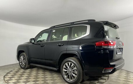 Toyota Land Cruiser, 2024 год, 13 990 000 рублей, 7 фотография