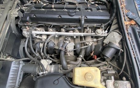 Jaguar XJ III (X350), 1994 год, 2 500 000 рублей, 16 фотография