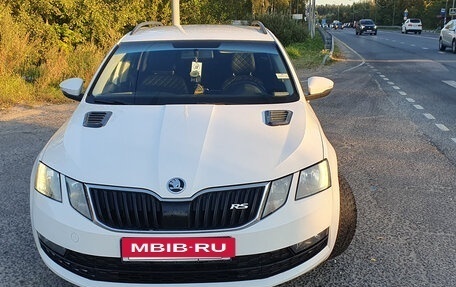 Skoda Octavia, 2019 год, 1 200 000 рублей, 3 фотография