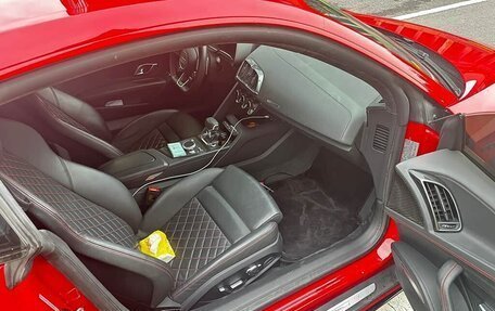 Audi R8, 2022 год, 22 850 000 рублей, 8 фотография