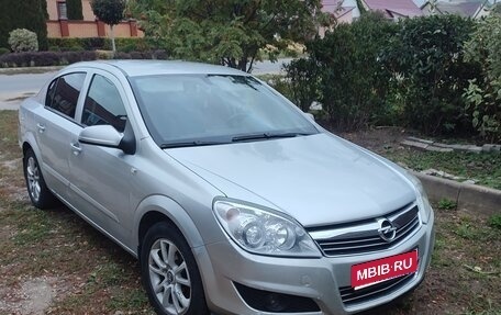 Opel Astra H, 2008 год, 385 000 рублей, 1 фотография