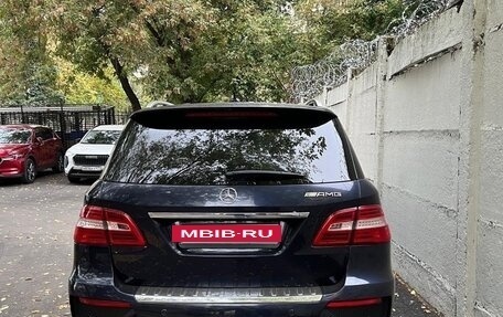 Mercedes-Benz M-Класс, 2012 год, 2 500 000 рублей, 6 фотография