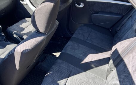 Renault Logan I, 2010 год, 580 000 рублей, 12 фотография