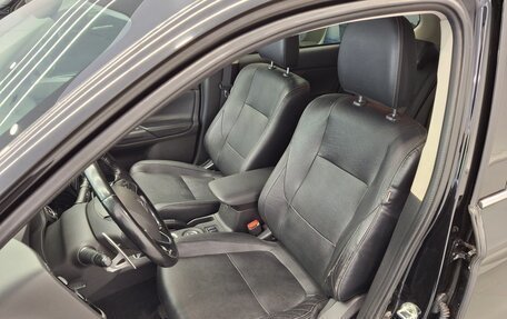 Mitsubishi Outlander III рестайлинг 3, 2016 год, 2 310 000 рублей, 10 фотография