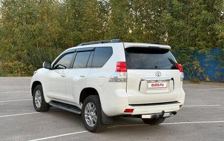 Toyota Land Cruiser Prado 150 рестайлинг 2, 2011 год, 2 700 000 рублей, 7 фотография