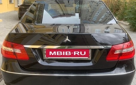 Mercedes-Benz E-Класс, 2012 год, 1 280 000 рублей, 5 фотография