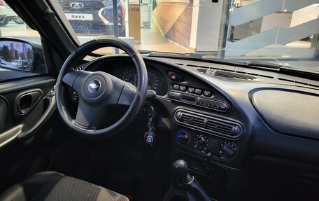 Chevrolet Niva I рестайлинг, 2017 год, 709 000 рублей, 10 фотография