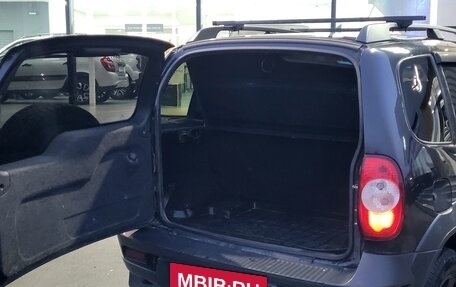 Chevrolet Niva I рестайлинг, 2017 год, 709 000 рублей, 8 фотография