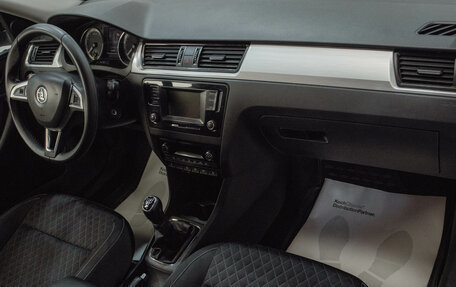 Skoda Rapid I, 2017 год, 999 000 рублей, 10 фотография