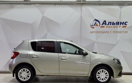 Renault Sandero II рестайлинг, 2015 год, 890 000 рублей, 2 фотография
