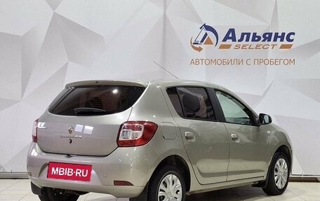 Renault Sandero II рестайлинг, 2015 год, 890 000 рублей, 3 фотография