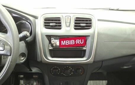 Renault Sandero II рестайлинг, 2015 год, 890 000 рублей, 13 фотография