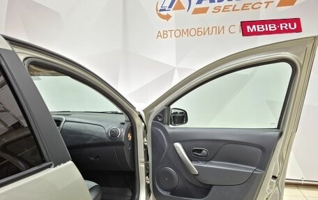 Renault Sandero II рестайлинг, 2015 год, 890 000 рублей, 27 фотография
