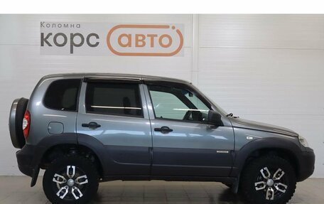 Chevrolet Niva I рестайлинг, 2017 год, 799 000 рублей, 4 фотография