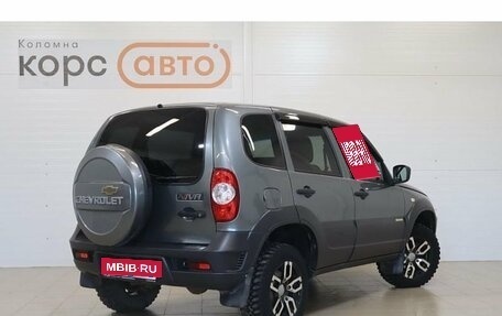 Chevrolet Niva I рестайлинг, 2017 год, 799 000 рублей, 3 фотография