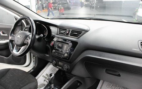 KIA Rio III рестайлинг, 2013 год, 745 000 рублей, 8 фотография