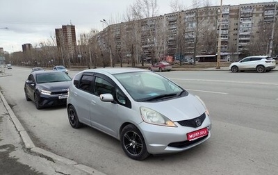 Honda Fit III, 2007 год, 500 000 рублей, 1 фотография