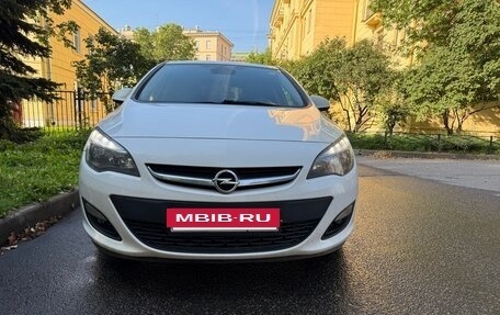 Opel Astra J, 2014 год, 850 000 рублей, 10 фотография