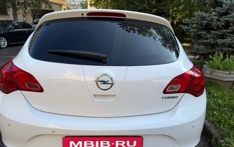 Opel Astra J, 2014 год, 850 000 рублей, 11 фотография