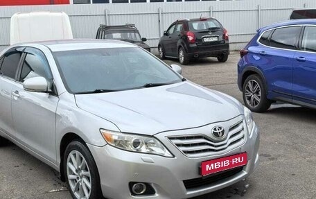 Toyota Camry, 2011 год, 1 250 000 рублей, 1 фотография