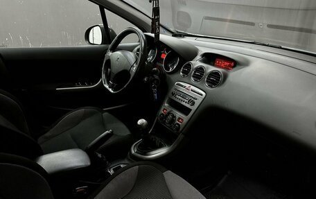 Peugeot 308 II, 2010 год, 519 777 рублей, 11 фотография