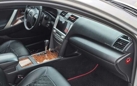 Toyota Camry, 2011 год, 1 250 000 рублей, 9 фотография