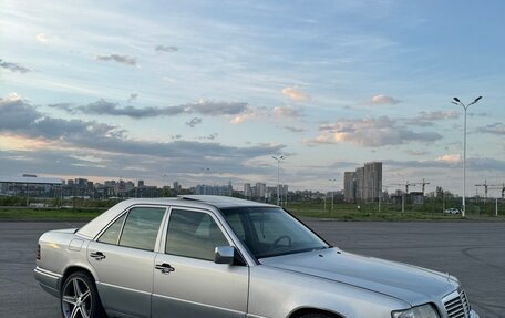 Mercedes-Benz E-Класс, 1995 год, 390 000 рублей, 13 фотография