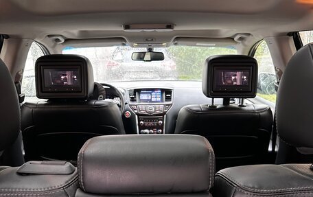 Nissan Pathfinder, 2015 год, 2 050 000 рублей, 3 фотография