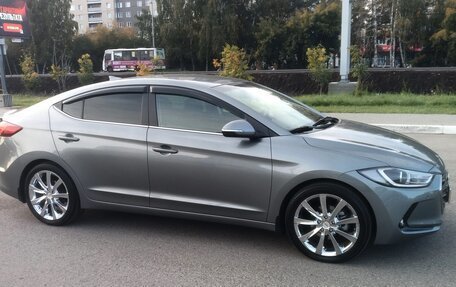 Hyundai Elantra VI рестайлинг, 2018 год, 1 950 000 рублей, 2 фотография