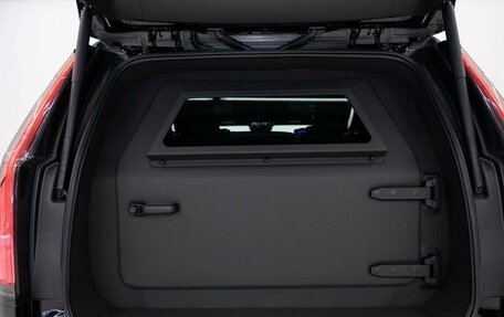 Cadillac Escalade V, 2025 год, 33 900 000 рублей, 6 фотография