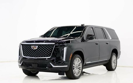 Cadillac Escalade V, 2025 год, 33 900 000 рублей, 10 фотография